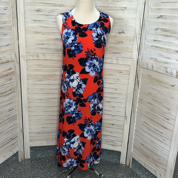 Tommy Hilfiger Dresses & Skirts - Tommy Hilfiger Sleeveless Floral Maxi Dress